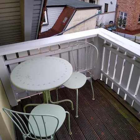 Maisonettewohnung Auf 2 Etagen Mit Zwei Balkonen Barth Esterno foto