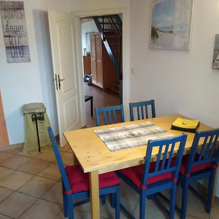 Maisonettewohnung Auf 2 Etagen Mit Zwei Balkonen Barth Esterno foto