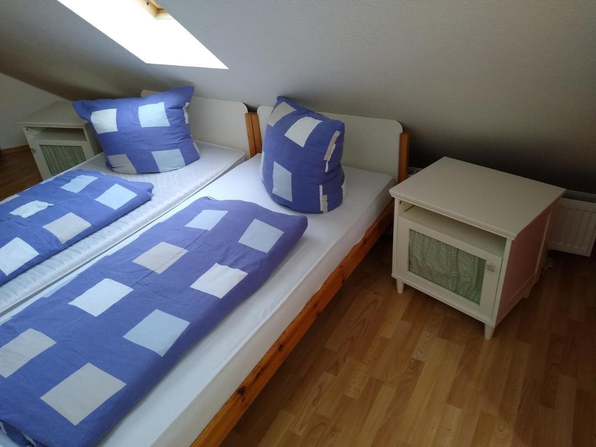 Apartment Maisonettewohnung Auf 2 Etagen Mit Zwei Balkonen